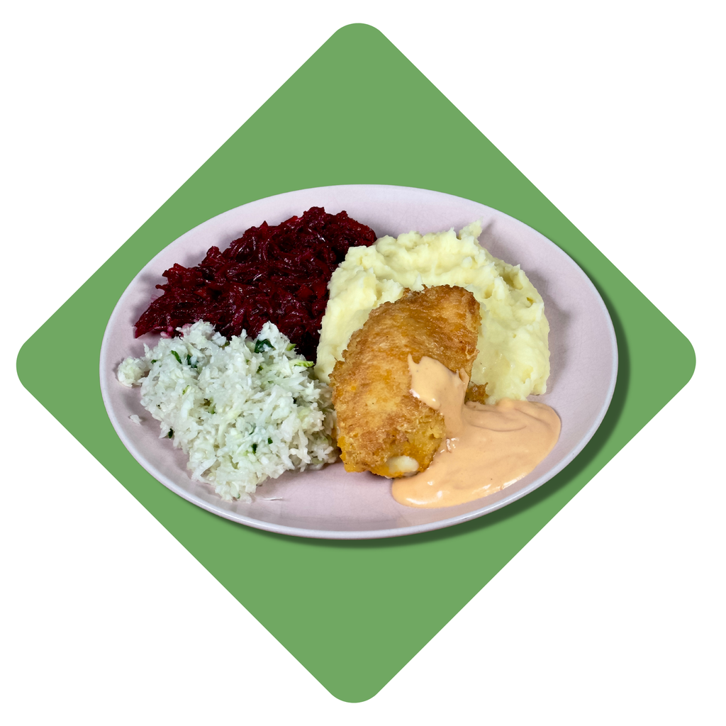 Įdarytas vištienos kepsnys su sūriu ir abrikosais, patiekiamas su raudonu padažu